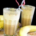 Przepyszna mrożona kawa bananowa w mniej niż minutę!