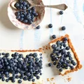 Tarta borówkowa z kremem maślankowym