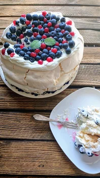 Tort bezowy Pavlova - bez glutenu!
