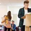 Student wynajmuje mieszkanie: Casting na lokatora, kosmiczne ceny i mikro metraż!