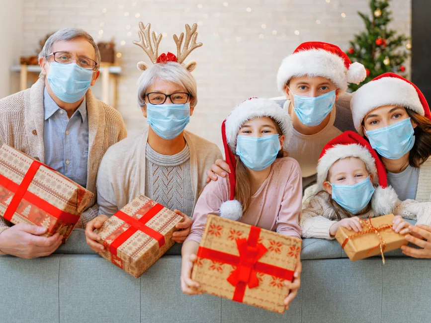 Boże Narodzenie a nowy wariant koronawirusa. Czego możemy się spodziewać?