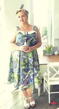 SUKIENKA W STYLU PIN - UP GIRL