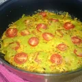 Fit śniadanie: omlet z pomidorkami koktajlowymi i serem basilis