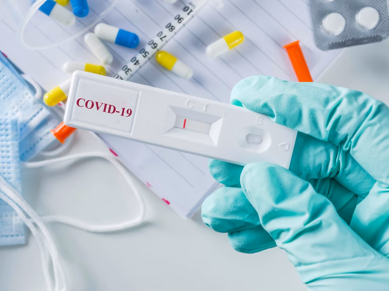 Darmowy test na COVID 19 już w aptekach! Co musisz o nim wiedzieć?