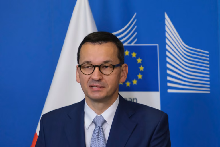 Czeka nas luzowanie obostrzeń? Co otworzą 1 lutego?