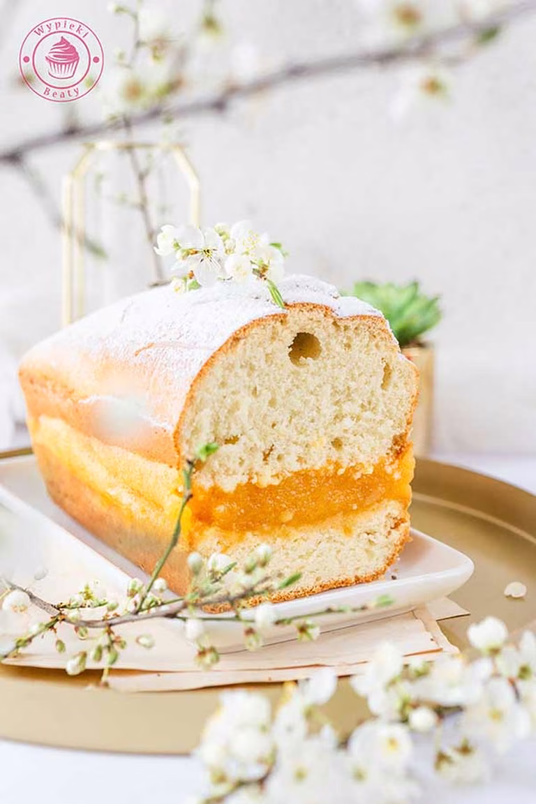Ciasto z żelką mango