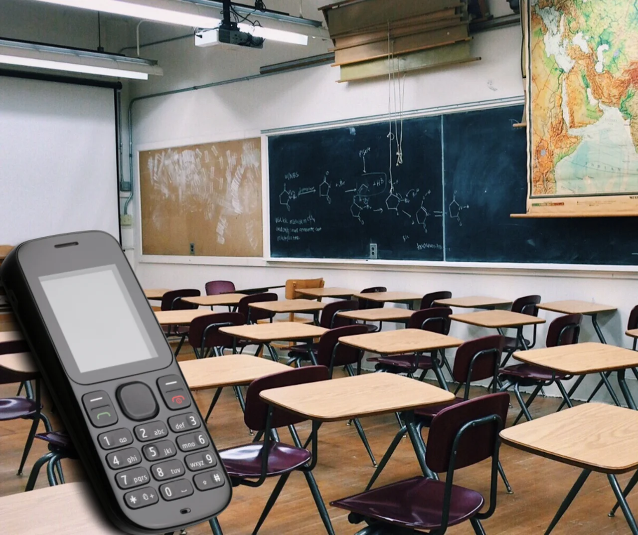 Włoskie Ministerstwo Edukacji: Zakaz używania telefonów podczas lekcji!