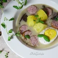 Żurek z białą kiełbasą i suszonymi grzybami