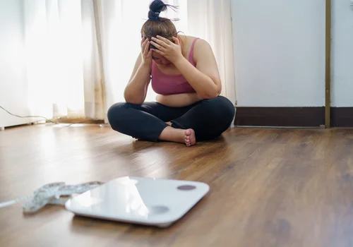 Insulinooporność u kobiet: pierwsze objawy, które łatwo przeoczyć! Jak rozpoznać i zapobiegać?