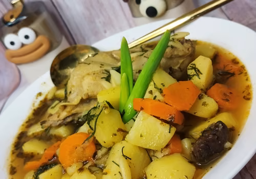 Zupa rosołowa z przyprawą do kurczaka
