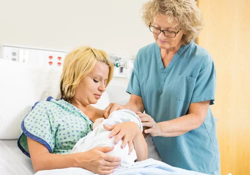 Międzynarodowy Dzień Położnej: Uznanie dla Kluczowej Roli Położnych na Świecie