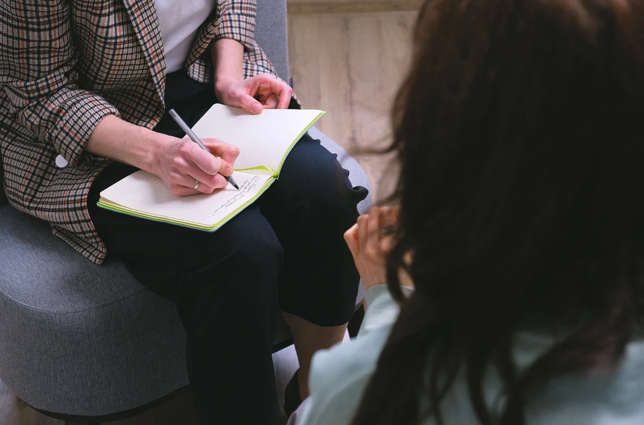 Będą leczyć po 9 tygodniach praktyki? Kontrowersje wokół ustawy o psychoterapeutach