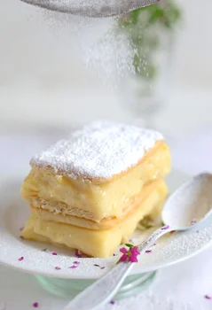 Napoleonka bez pieczenia na upalne dni