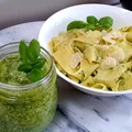 Pesto z cukinii.