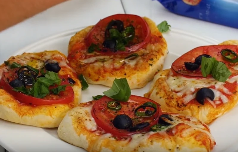 Włoskie pizzerinki-idealne na przyjęcia