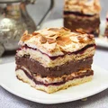 Ciasto Pani Walewska - ciasto Pychotka z kremem czekoladowym - Via Gusto