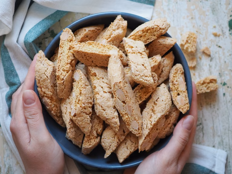Cantuccini – Włoskie ciasteczka migdałowe