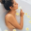 Relaks w 10 minut? Naucz się aromatycznej pielęgnacji - świadomy dotyk i zapach to 10 minut, które wyciszają i relaksują