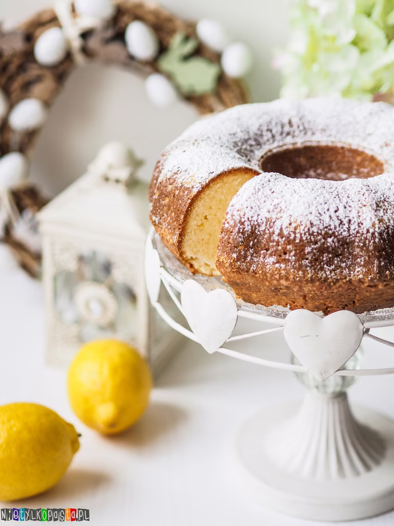 Babka cytrynowa