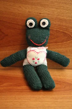 Żaba - maskotka handmade