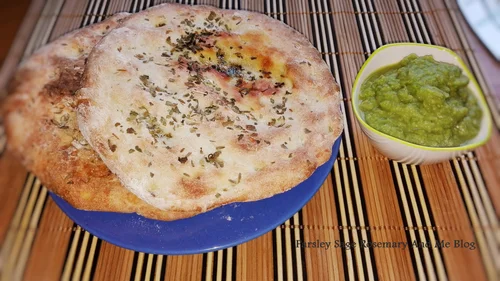 Indyjskie chlebki Naan