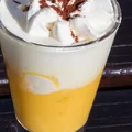 Ajerkoniak na ciepło, czyli Bombardino! Przepis na kultowy koktajl z Włoch