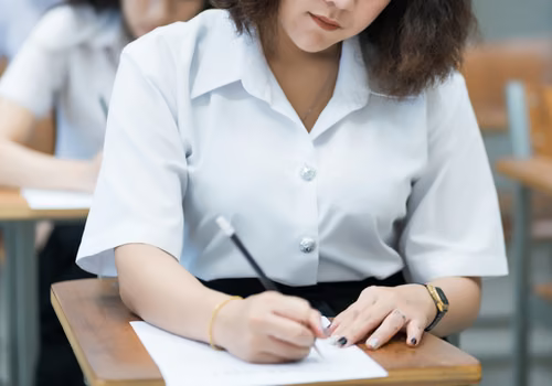 Koniec obowiązkowej matematyki na maturze? Ta petycja podzieliła Polaków, a sprawa nabiera tempa