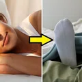 Śpisz w skarpetkach czy bez? Ma to duży wpływ na Twoje zdrowie!