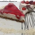 Bezglutenowa Wegańska Tarta kokosowa z truskawkami