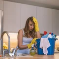 Dzień Niewidzialnej Pracy: Uznanie dla Niezauważalnych Bohaterów Codzienności