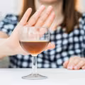 Te objawy świadczą o tym, że alkohol rujnuje Twoje zdrowie?