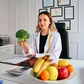 Jak odżywiać się prawidłowo po operacji bariatrycznej? Co można jeść, a czego unikać? + 10 przykładowych przepisów