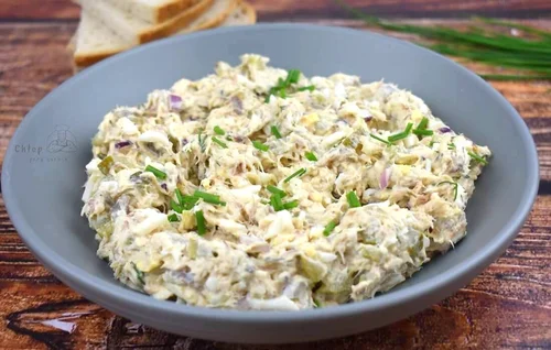 Pasta z makreli - Chłop przy garach