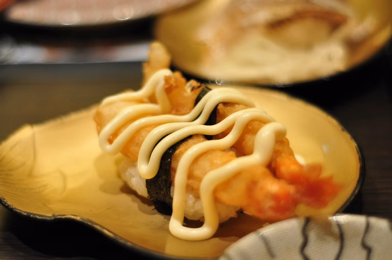 Jak zrobić sushi w tempurze? Podpowiadamy