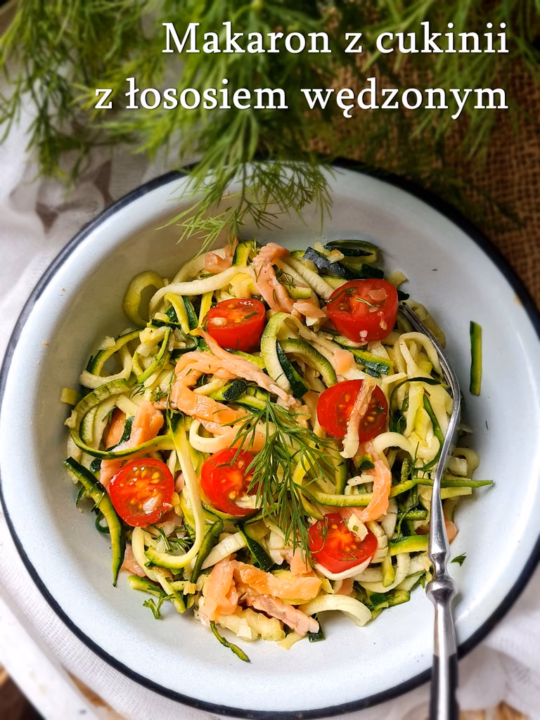 Spaghetti z cukinii z łososiem - Damsko-męskie spojrzenie na kuchnię