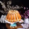 Wielkanocna babka maślana z lukrem i kruszonką