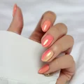 Soczysty manicure na lato