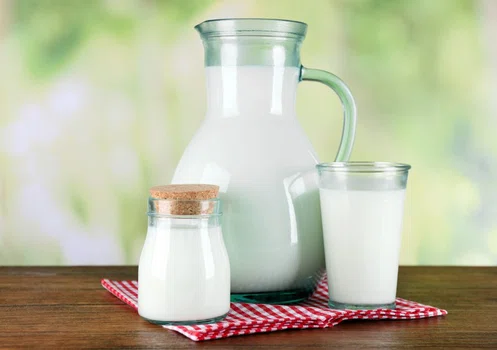 Jak sprawdzić świeżość mleka