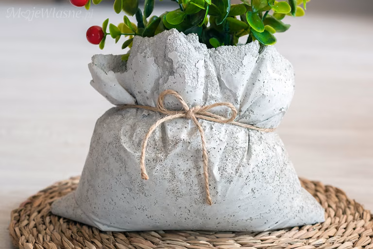 DIY doniczka z cementu