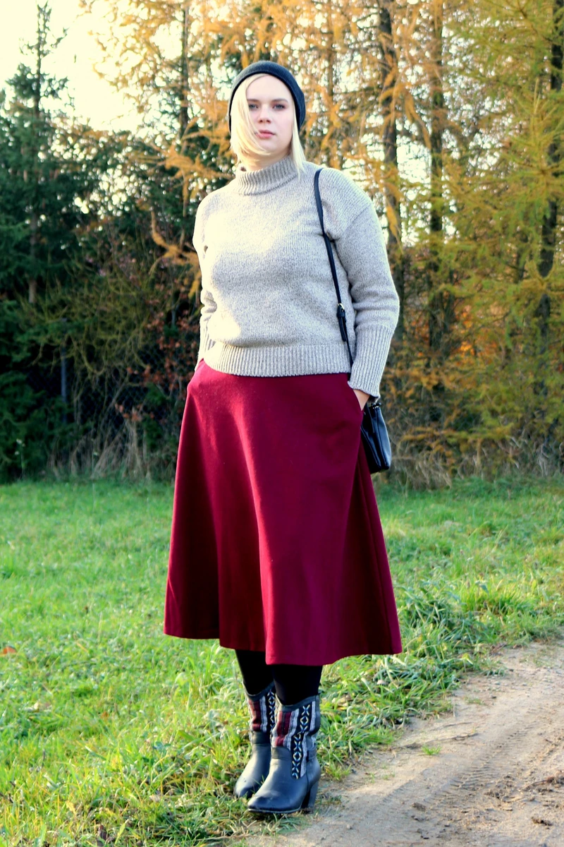 Golf  i spódnica midi