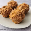 Muffinki z jabłkiem i cynamonową kruszonką