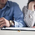 Z osobami spod tych znaków zodiaku lepiej nie brać ślubu! To oni najczęściej się rozwodzą!