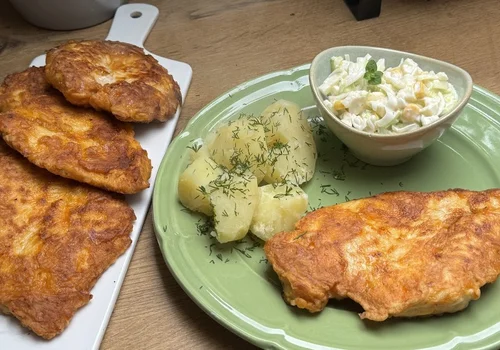 Kotleciki z kurczaka w jogurtowym cieście