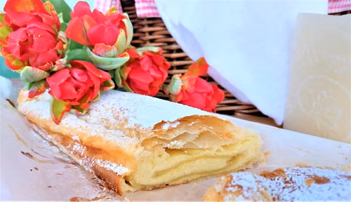 Topfenstrudel czyli strudel serowy
