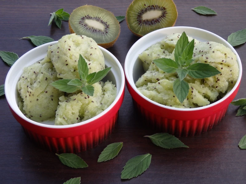 Sorbet z kiwi z nutką mięty