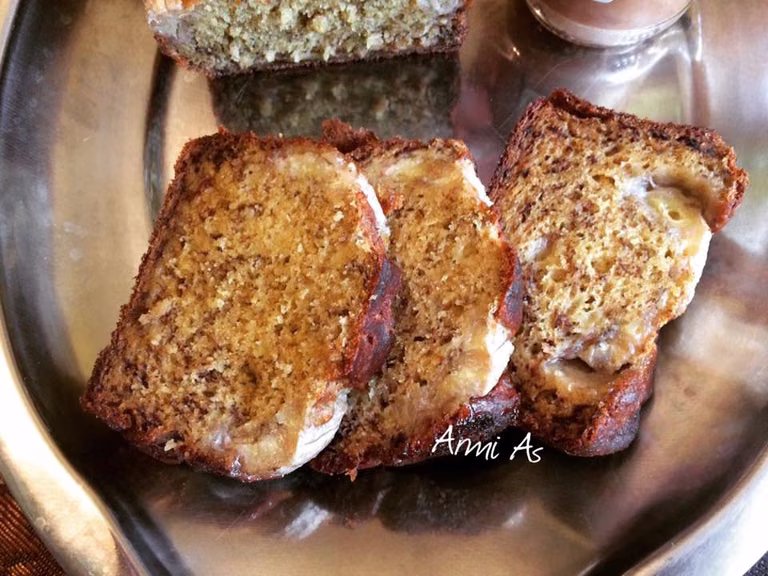 Chlebek bananowy