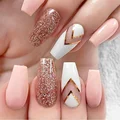 Niesamowity manicure