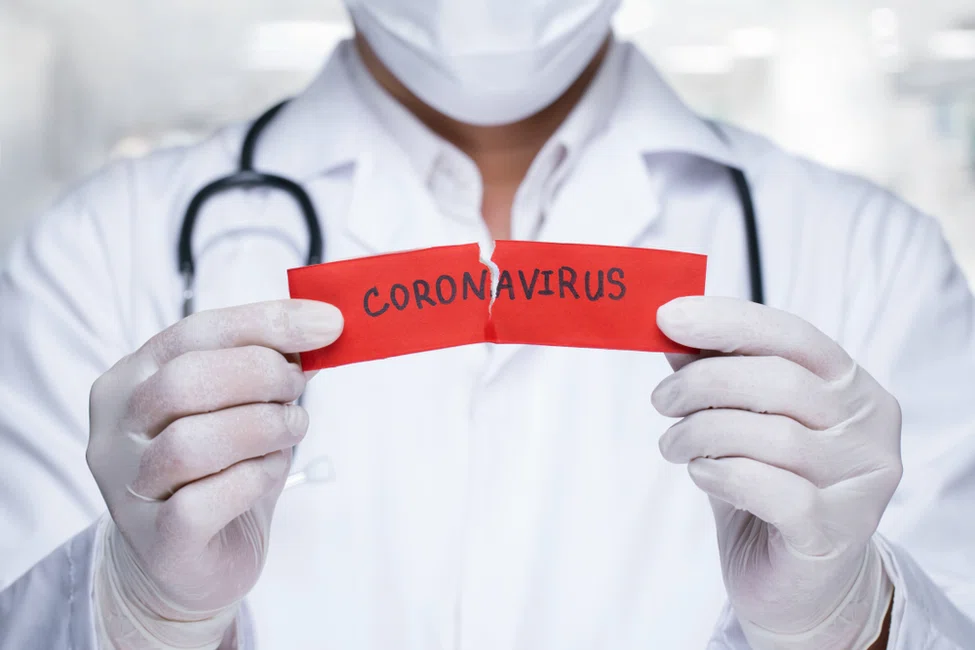 Prywatne testy na koronawirusa już dostępne. Gdzie i za ile można się zbadać?