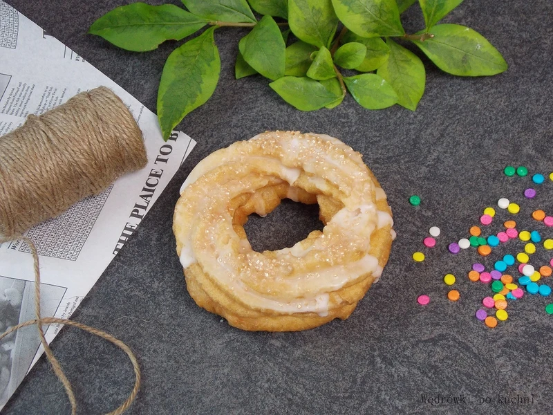 ﻿Pączki hiszpańskie