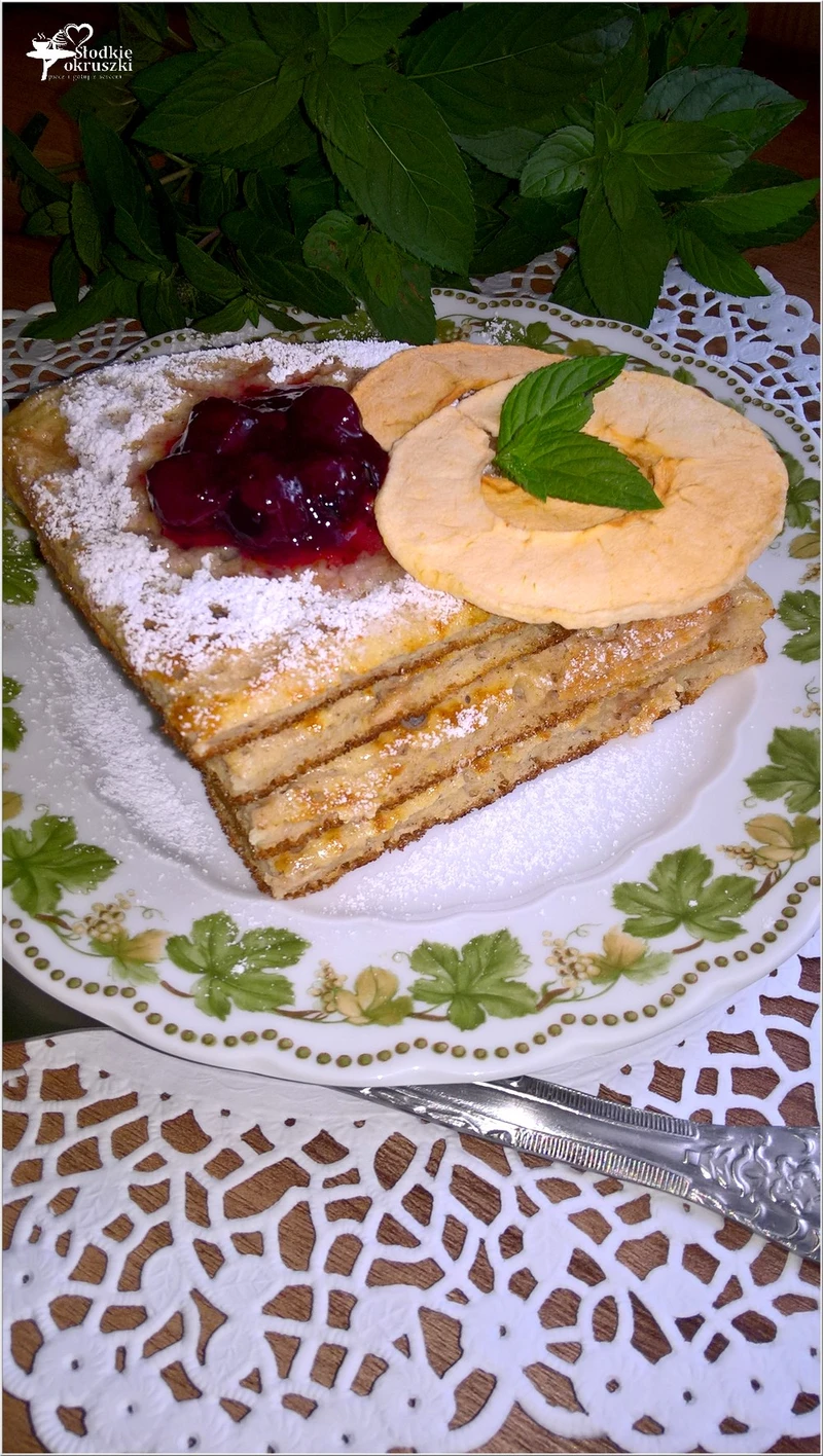 Cynamonowy omlet z jabłuszkiem
